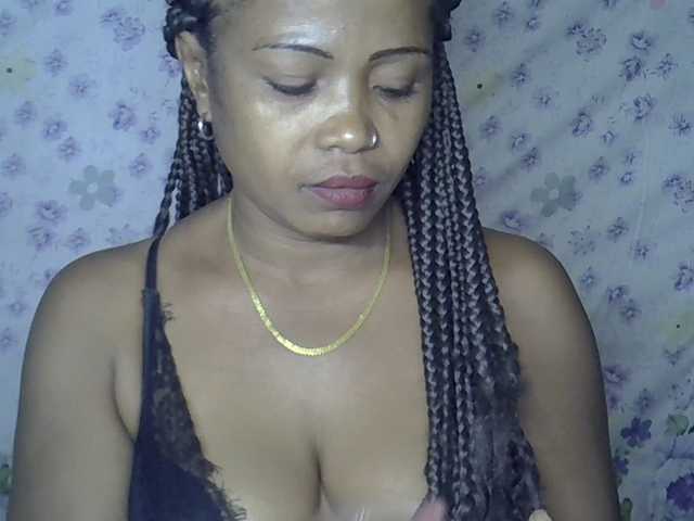 Sexywife1 live webcam show
