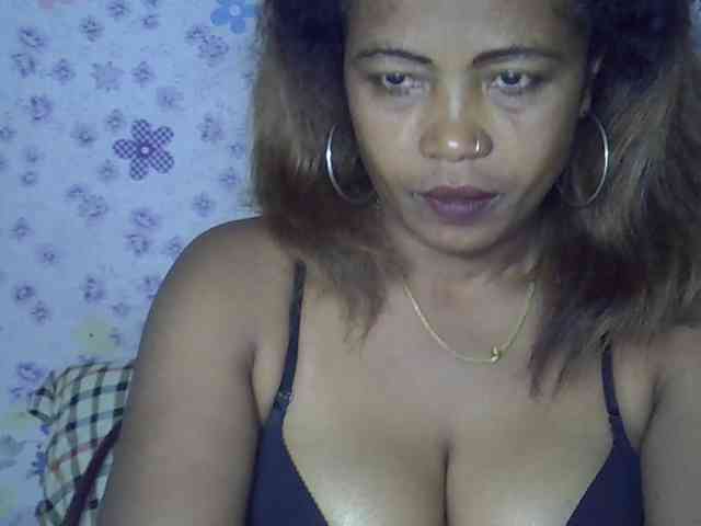 Sexywife1 webcam