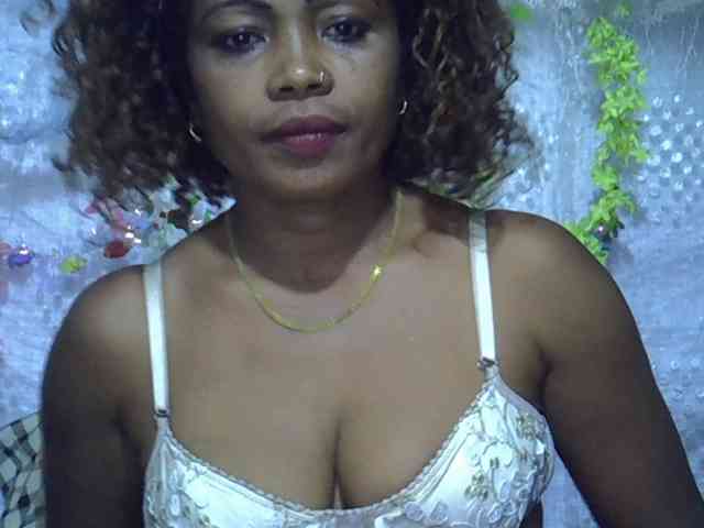 Sexywife1 webcam