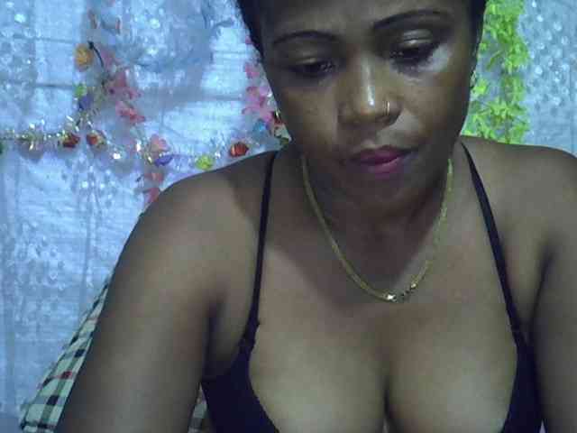 Sexywife1 webcam
