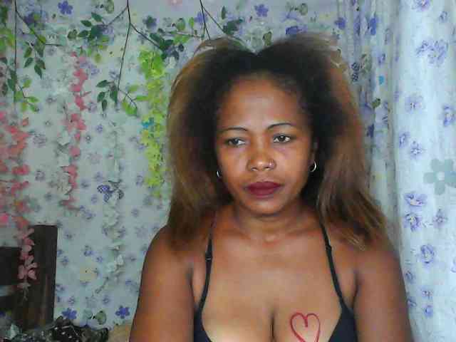 Sexywife1 webcam