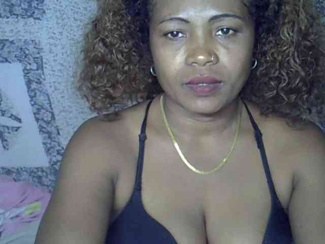 Sexywife1 webcam