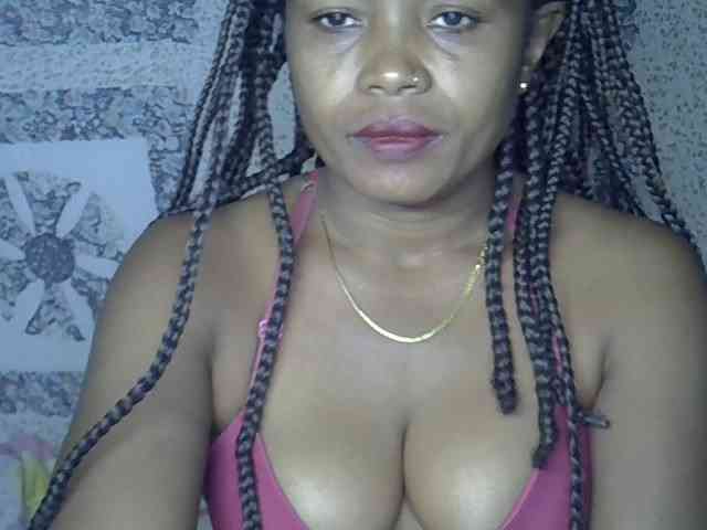 Sexywife1 webcam