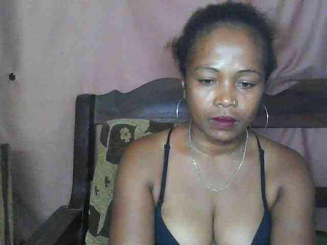 Sexywife1 webcam