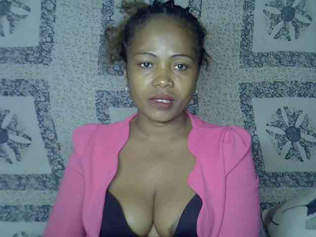 Sexywife1 webcam