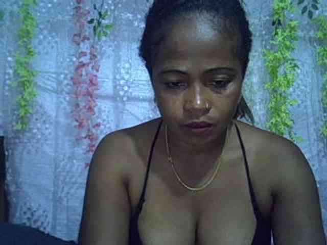 Sexywife1 webcam