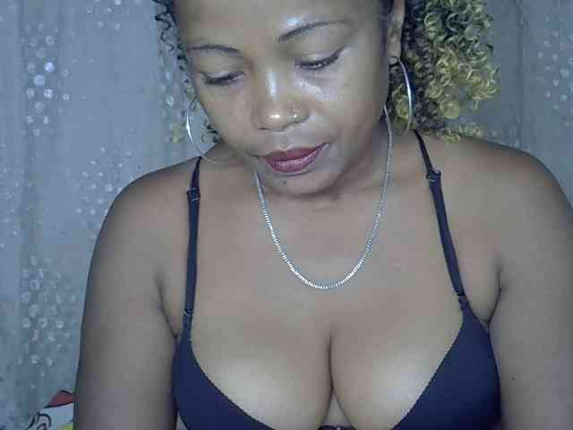 Sexywife1 webcam