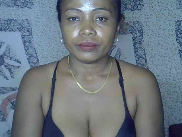 Sexywife1 webcam