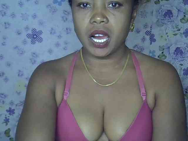 Sexywife1 webcam
