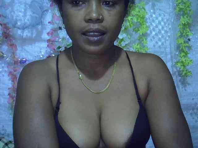 Sexywife1 webcam