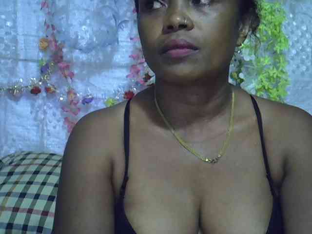 Sexywife1 webcam