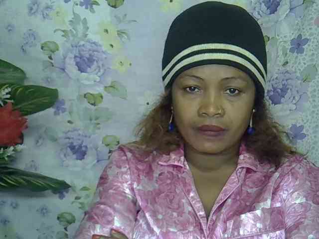 Sexywife1 webcam