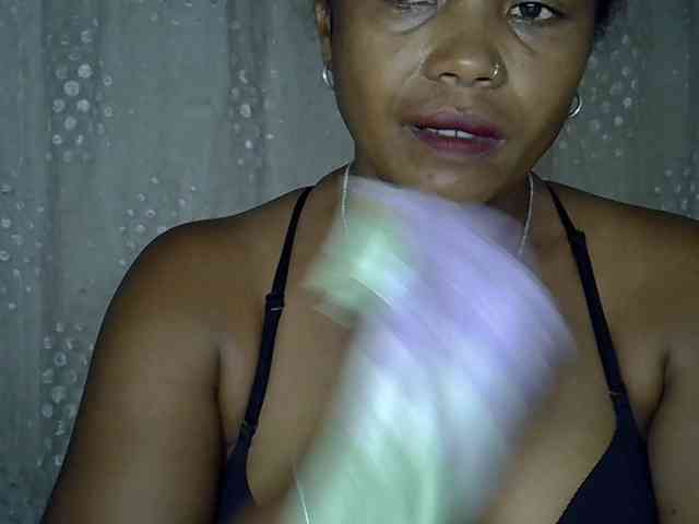 Sexywife1 webcam
