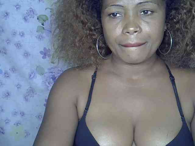 Modèle: Sexywife1