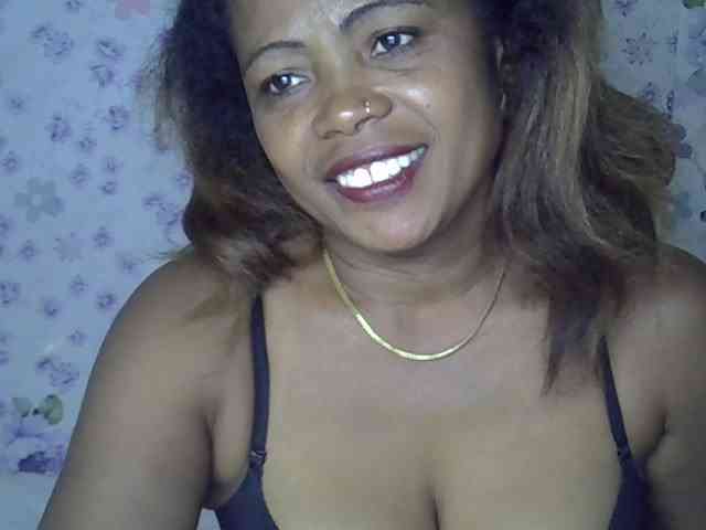 Sexywife1 webcam