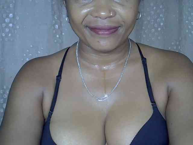 Sexywife1 webcam