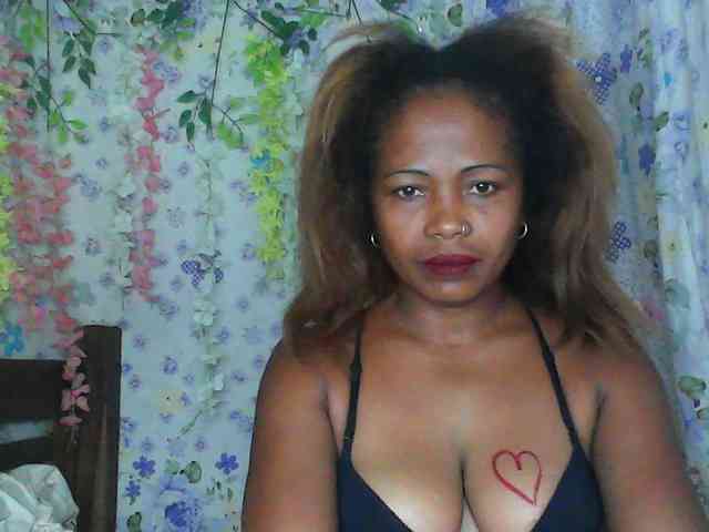 Sexywife1 webcam