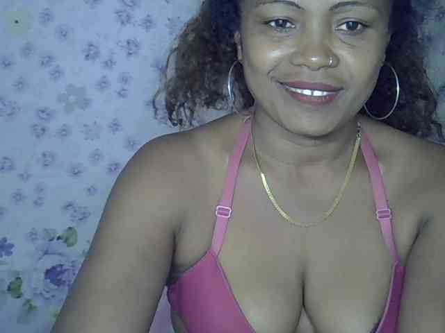 Sexywife1 webcam