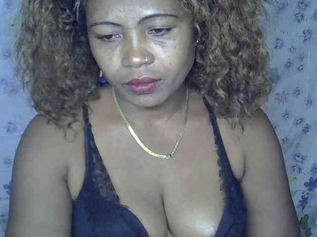 Sexywife1 webcam