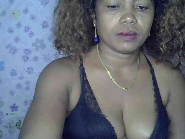 Sexywife1 webcam