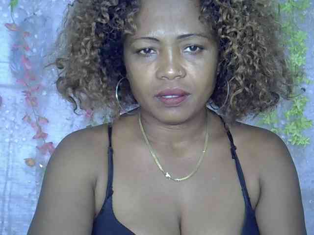 Sexywife1