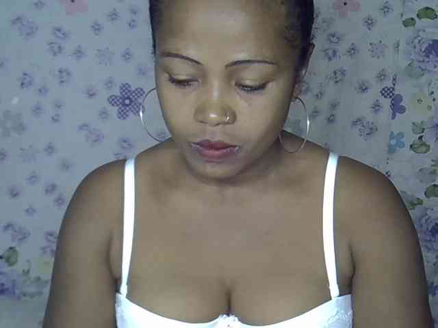 Sexywife1 webcam