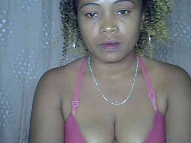 Sexywife1 webcam