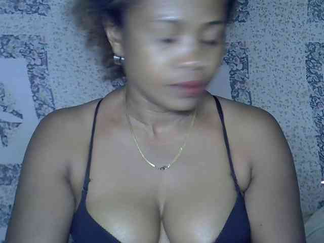 Modèle: Sexywife1