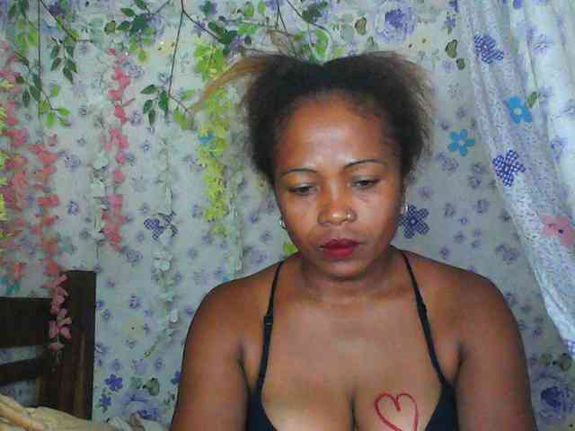 Sexywife1 webcam