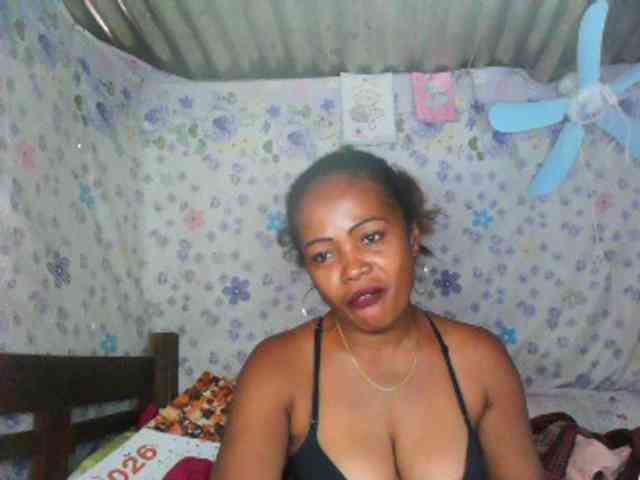 Sexywife1 webcam