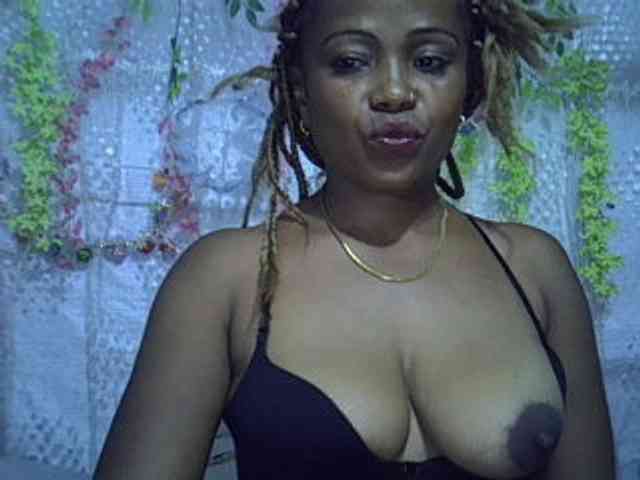 Sexywife1 webcam