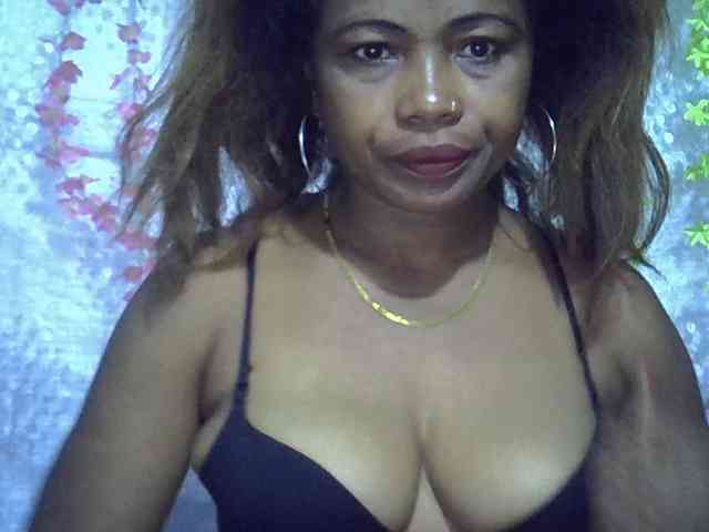 Sexywife1 webcam