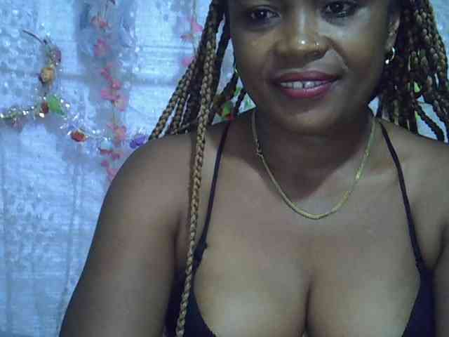 Sexywife1 webcam