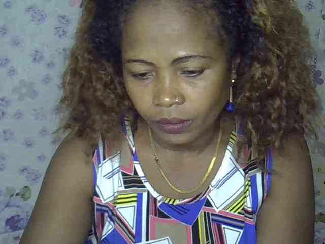 Sexywife1 webcam