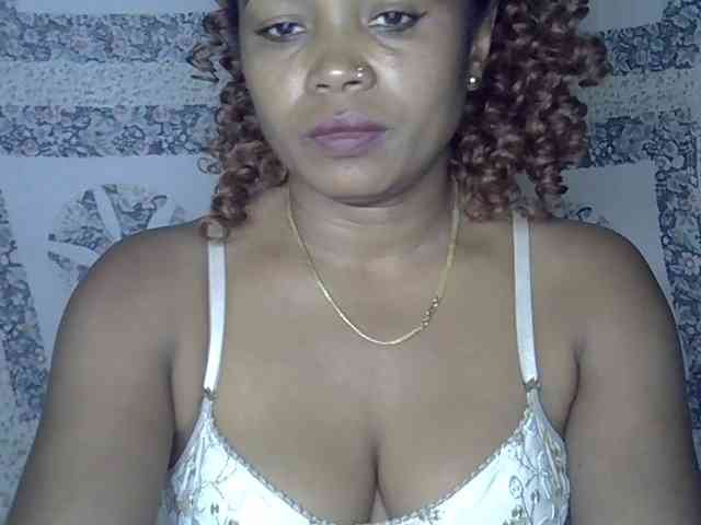 Sexywife1 webcam