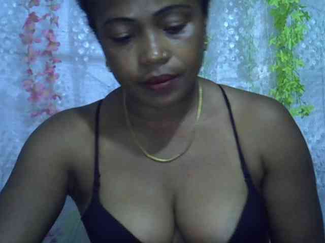Sexywife1 webcam