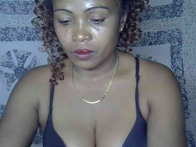 Sexywife1 Live Webcam on BongaCams