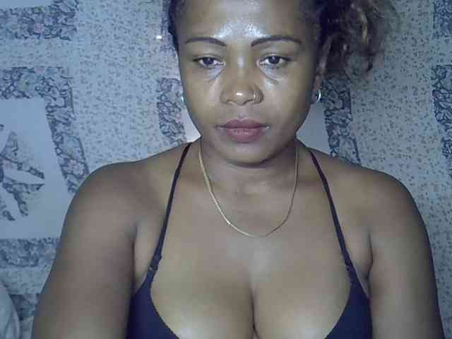 Sexywife1 webcam