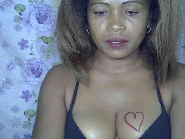 Modèle: Sexywife1