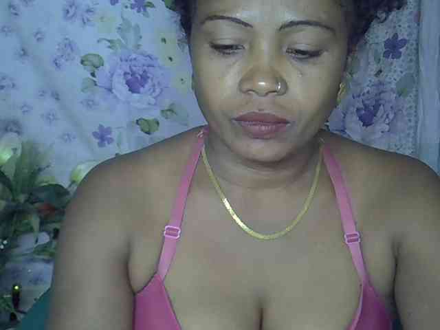 Sexywife1 webcam