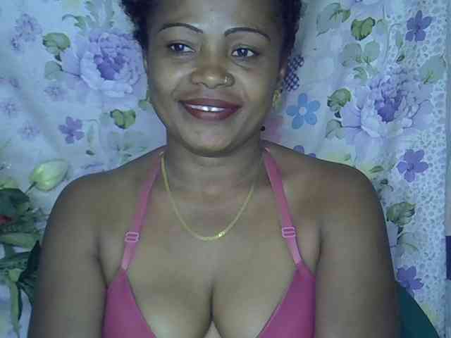 Sexywife1 webcam