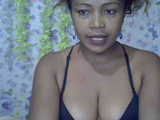 Sexywife1 webcam
