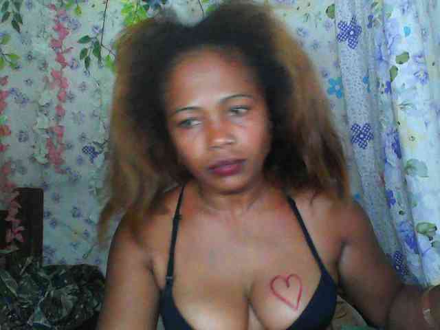 Sexywife1 webcam