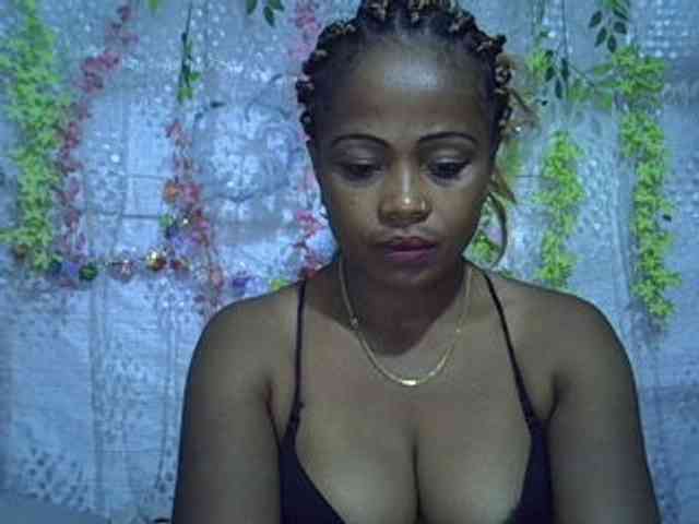 Sexywife1 webcam