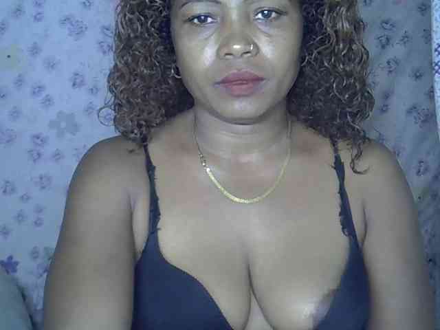 Sexywife1 webcam