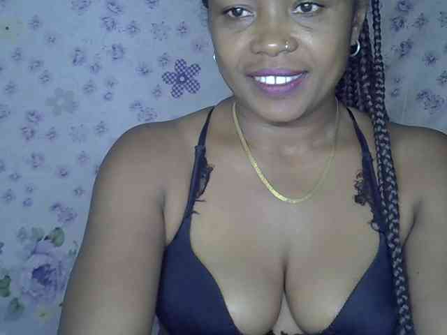 Sexywife1 webcam