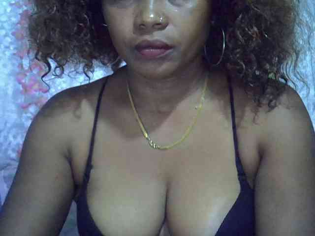 Sexywife1 webcam