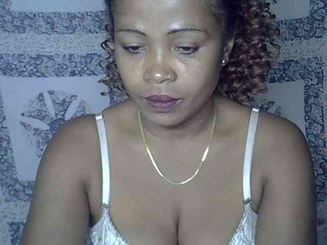 Sexywife1 webcam