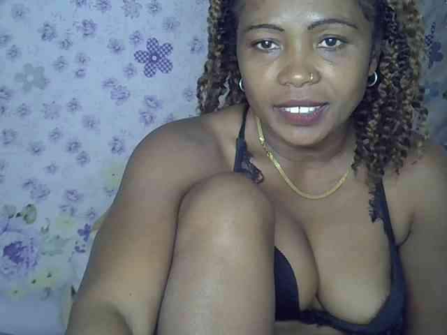 Sexywife1 webcam