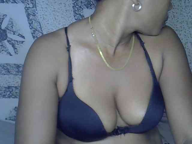Sexywife1 webcam